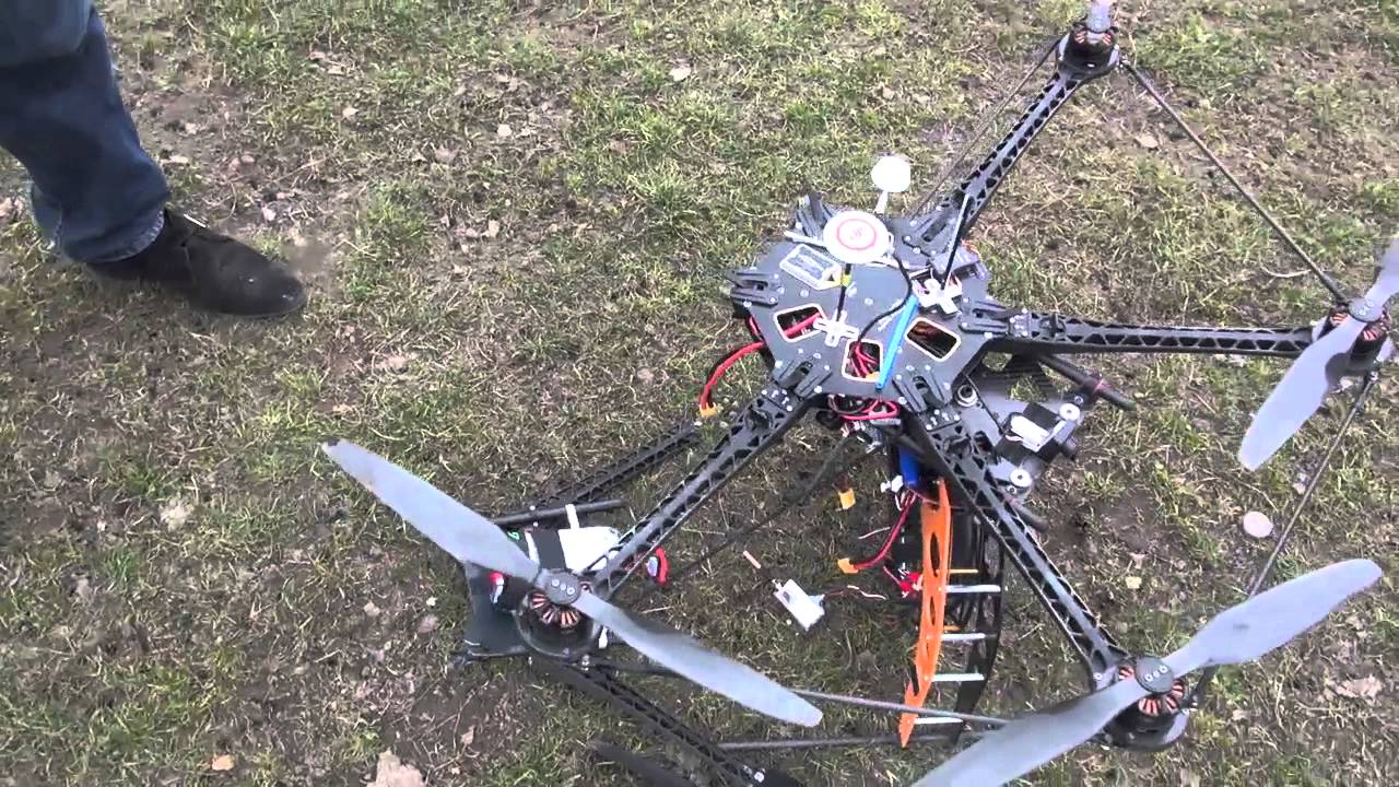 Drone crash in paris